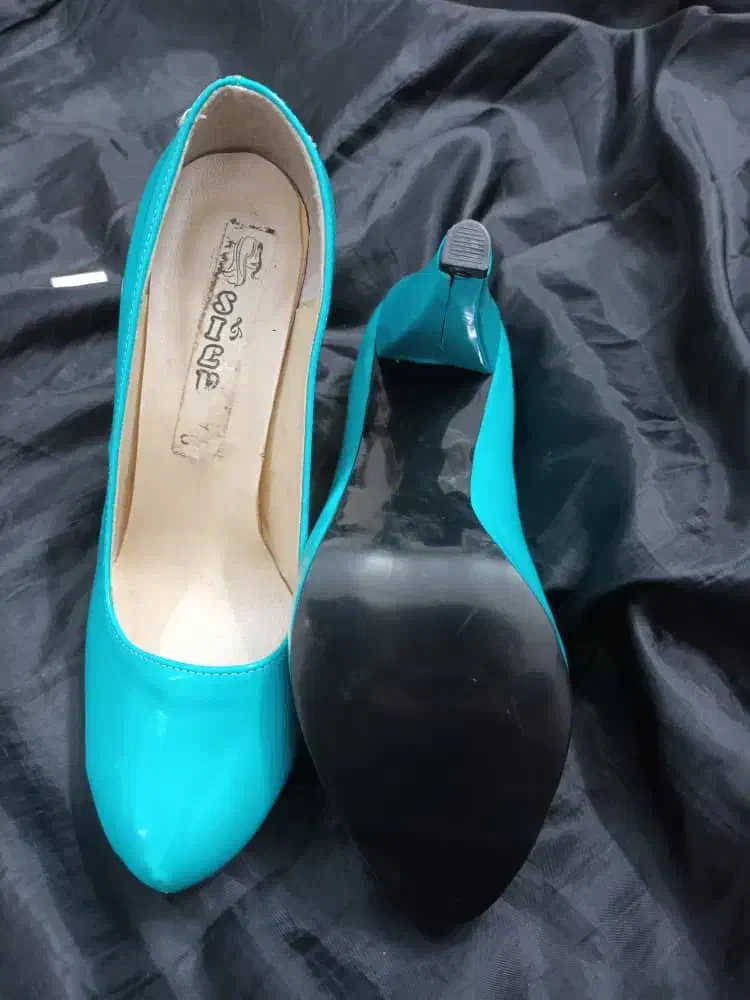 کفش کار کرده کاملا سالم هردوجفت سایز ۳۷|کیف، کفش، کمربند|اردبیل, |دیوار