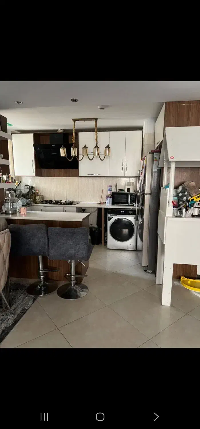 واحد ۱۰۰ متری /۲ خواب برج باغ  ازگل