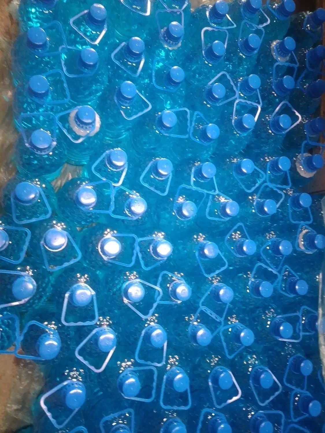 شیشه شوی منفی ۳۰درجه|مواد شوینده و دستمال کاغذی|تبریز, |دیوار