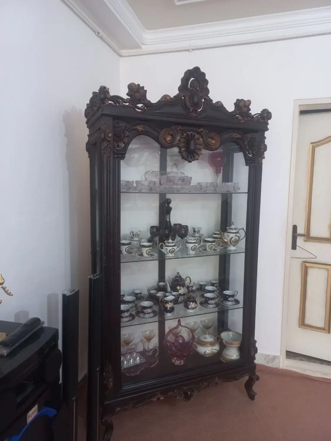 بوفه چوبی سایزبزرگ|بوفه، ویترین، کنسول|هشترود, |دیوار