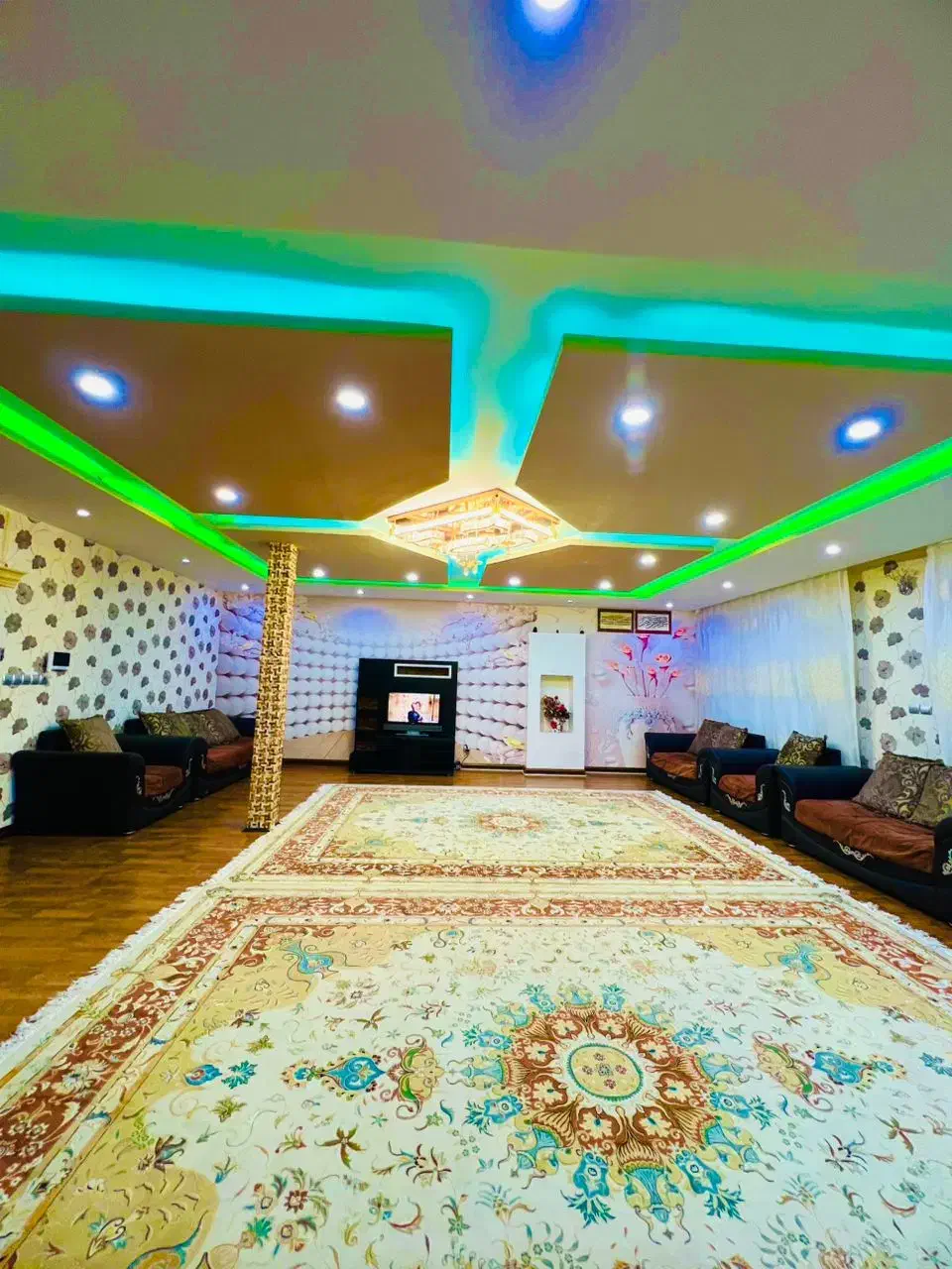 اجاره روزانه/هفتگی/ماهانه آپارتمان ۱۵۰ متری|اجارهٔ کوتاه‌مدت آپارتمان و سوئیت|بانه, |دیوار