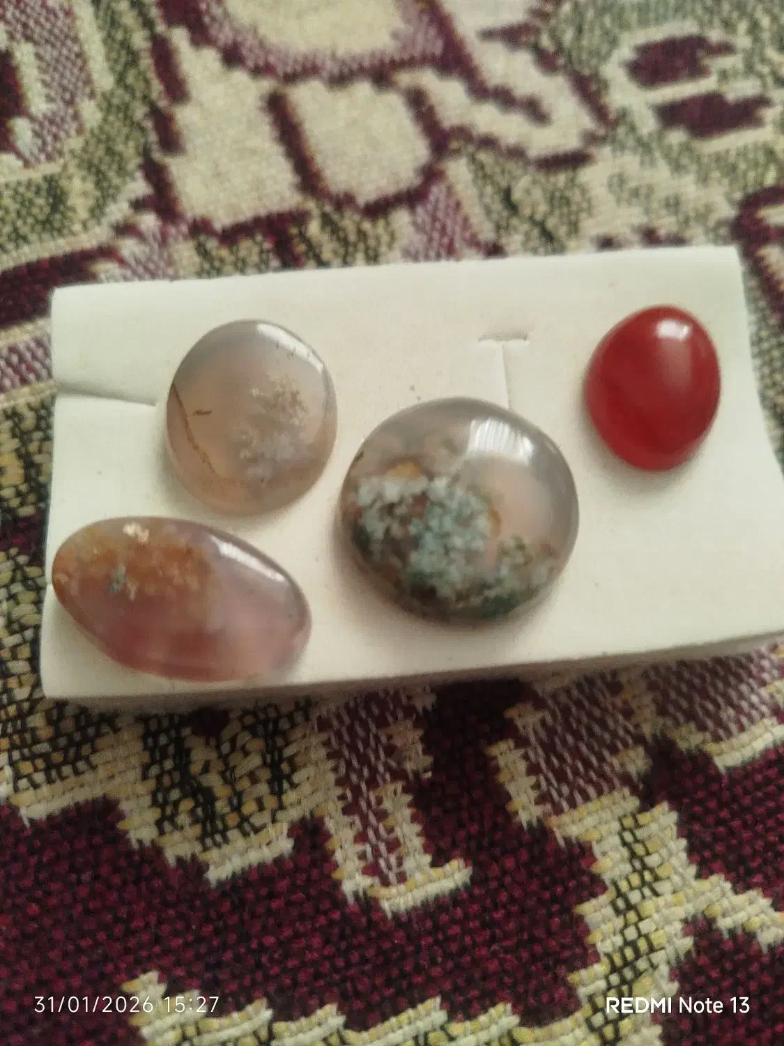 سه عدد شجر یک عقیق‌|جواهرات|گلبهار, شهر جدید گلبهار|دیوار