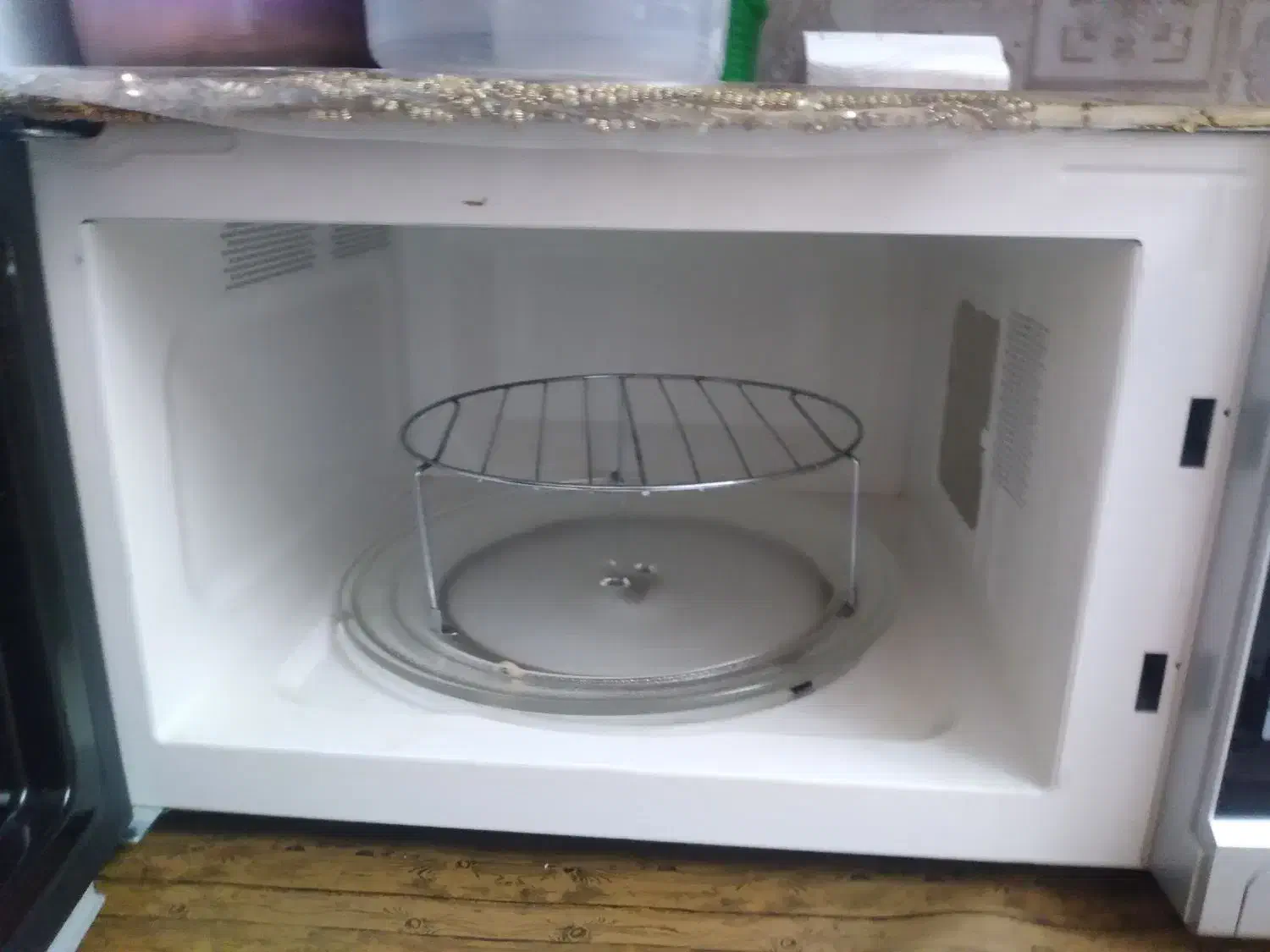 ماکروویو|اجاق گاز و لوازم برقی پخت‌وپز|زنجان, |دیوار