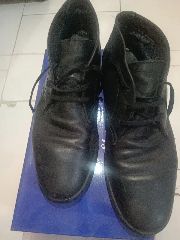 کفش نیم بوت برند stonefly اصل ایتالیایی|کیف، کفش، کمربند|تهران, حشمتیه|دیوار