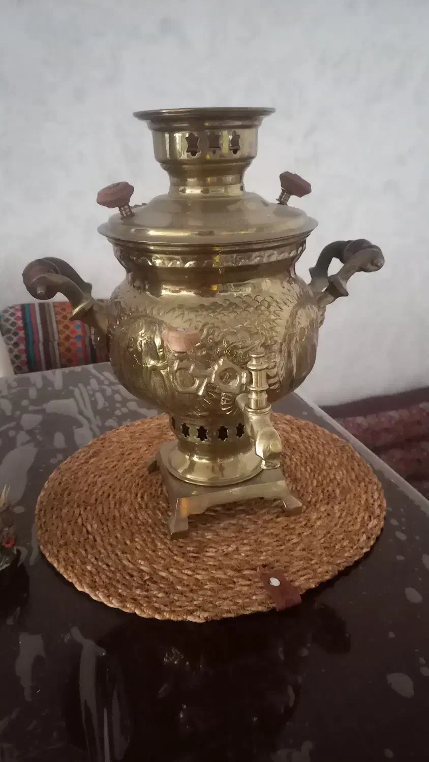 سماور زغالی ۴میلیون|کلکسیون اشیاء عتیقه|اندیشه, اندیشه فاز ۱|دیوار