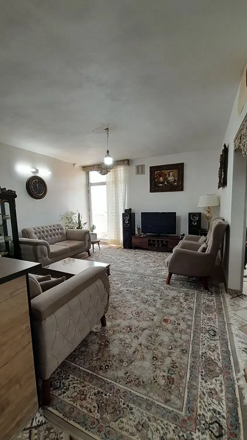 آپارتمان غرق در نور و دلباز|فروش آپارتمان|مهاجران, |دیوار