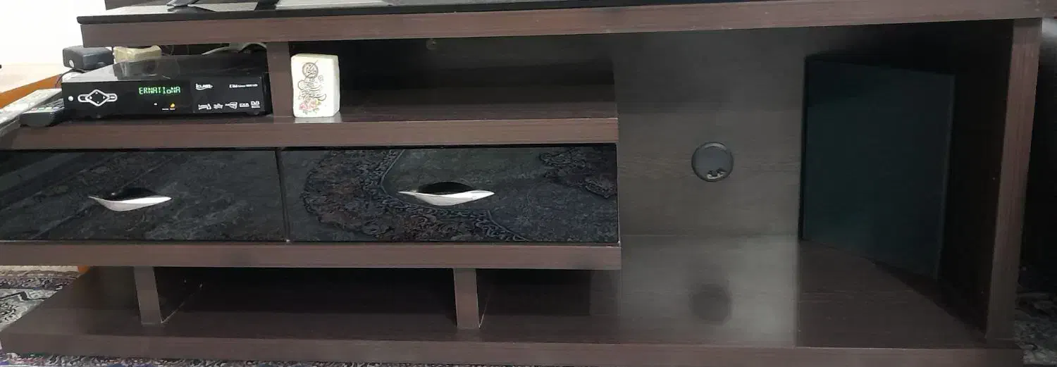 میزتلویزیون و میز جلو مبلی|میز تلویزیون|شاهین‌شهر, نظامی|دیوار