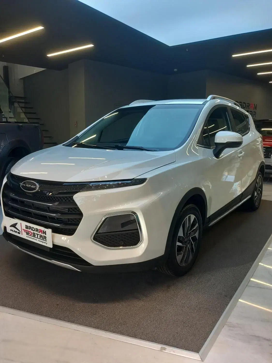 فروش نقد کی ام سیKMC SR3(نمایندگی1760 فرجام)|خودرو سواری و وانت|تهران, نارمک|دیوار