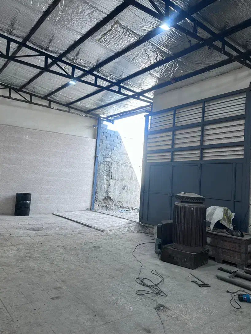 ۳۰۰متر سالن بهداشتی ۲۰۰متر محوطه شهریار باغستان|اجارهٔ دفتر صنعتی، کشاورزی، تجاری|باغستان, |دیوار