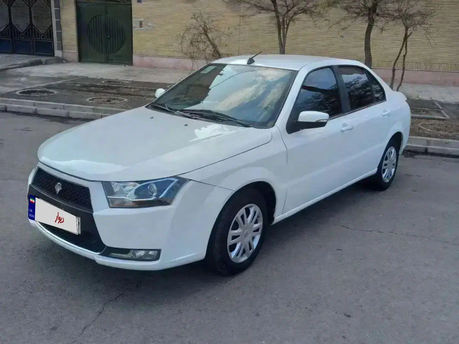 دنا (فقط اقساطی)|خودرو سواری و وانت|تهران, علم و صنعت|دیوار