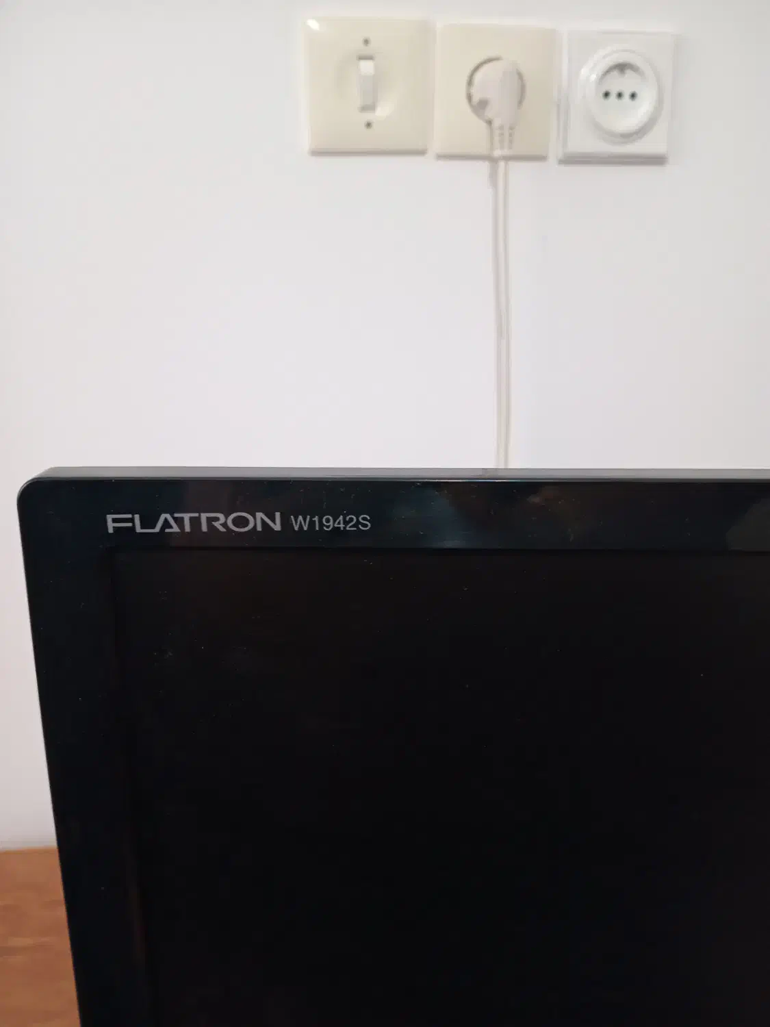 مانیتور LG|قطعات و لوازم جانبی رایانه|سنندج, |دیوار