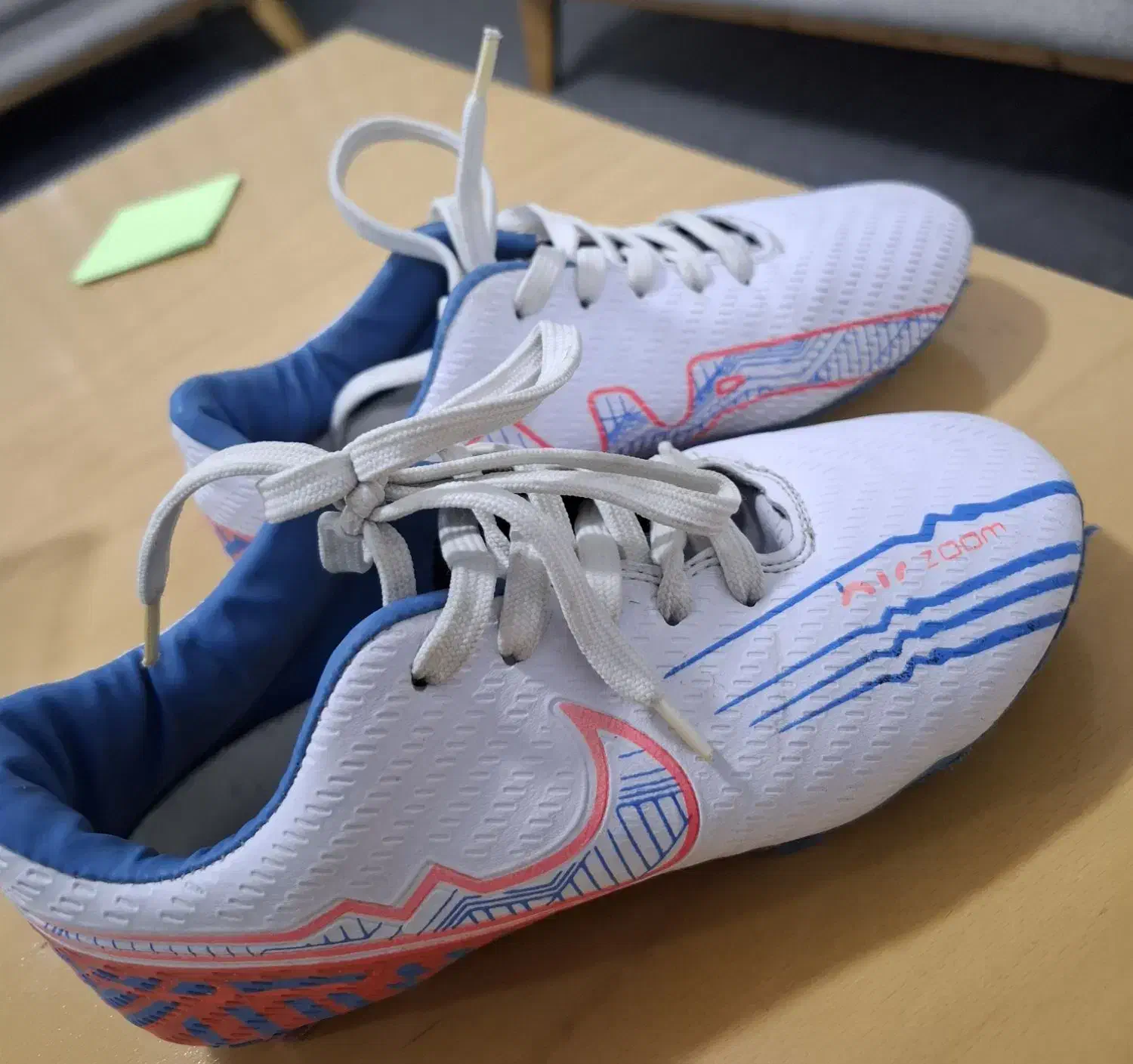 کفش چمن|کیف، کفش، کمربند|سرپل ذهاب, |دیوار