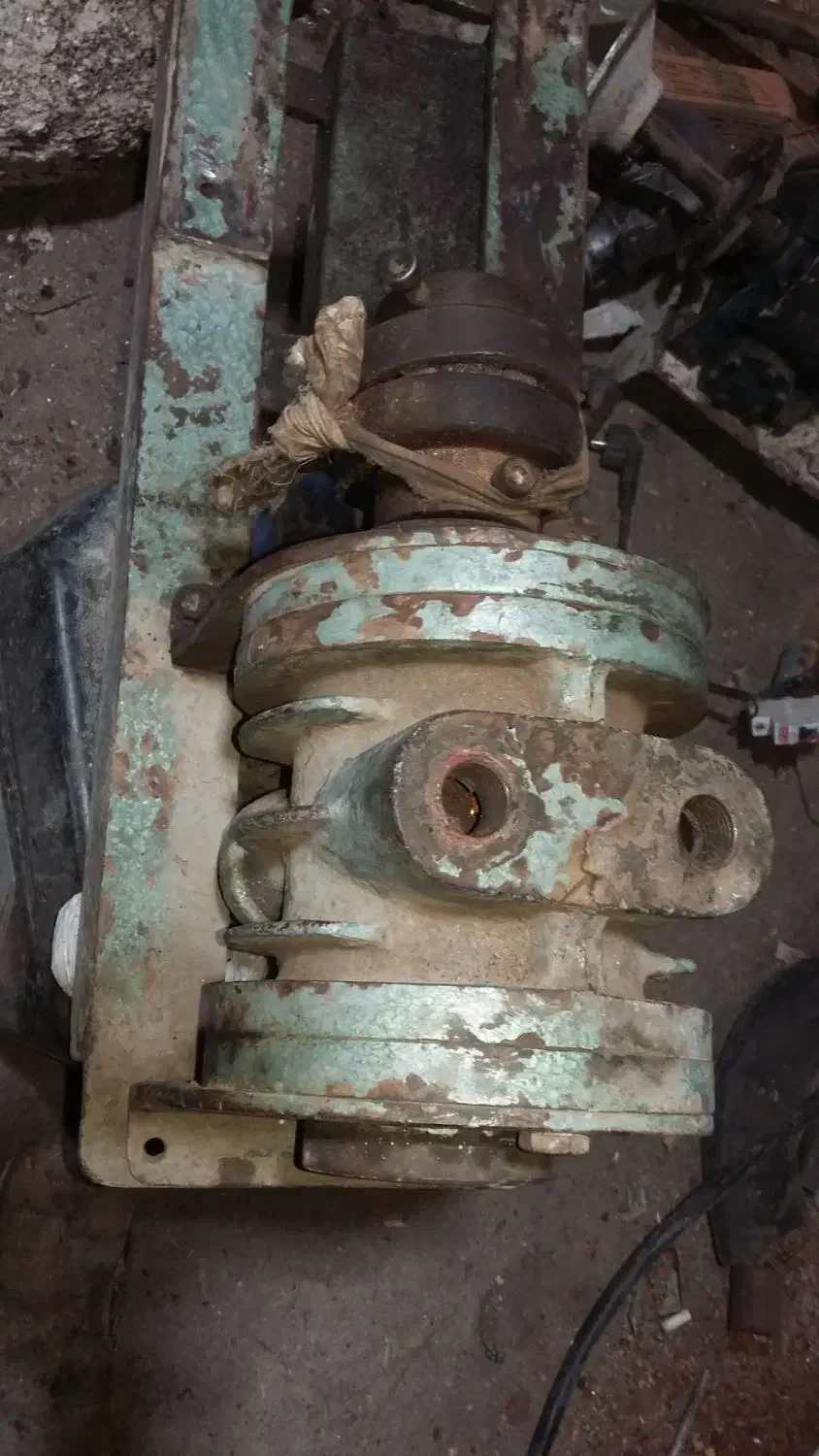 پمپ وکیوم|ماشین‌آلات صنعتی|تویسرکان, |دیوار