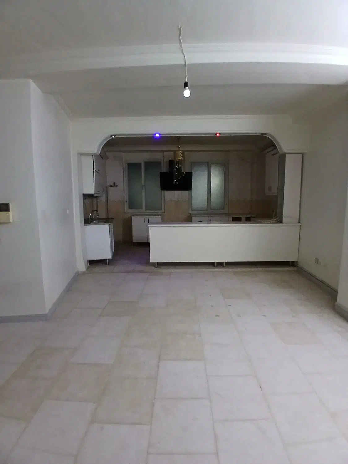 شادآباد آپارتمان ۶۵متر دوخواب  تک واحد تخلیه