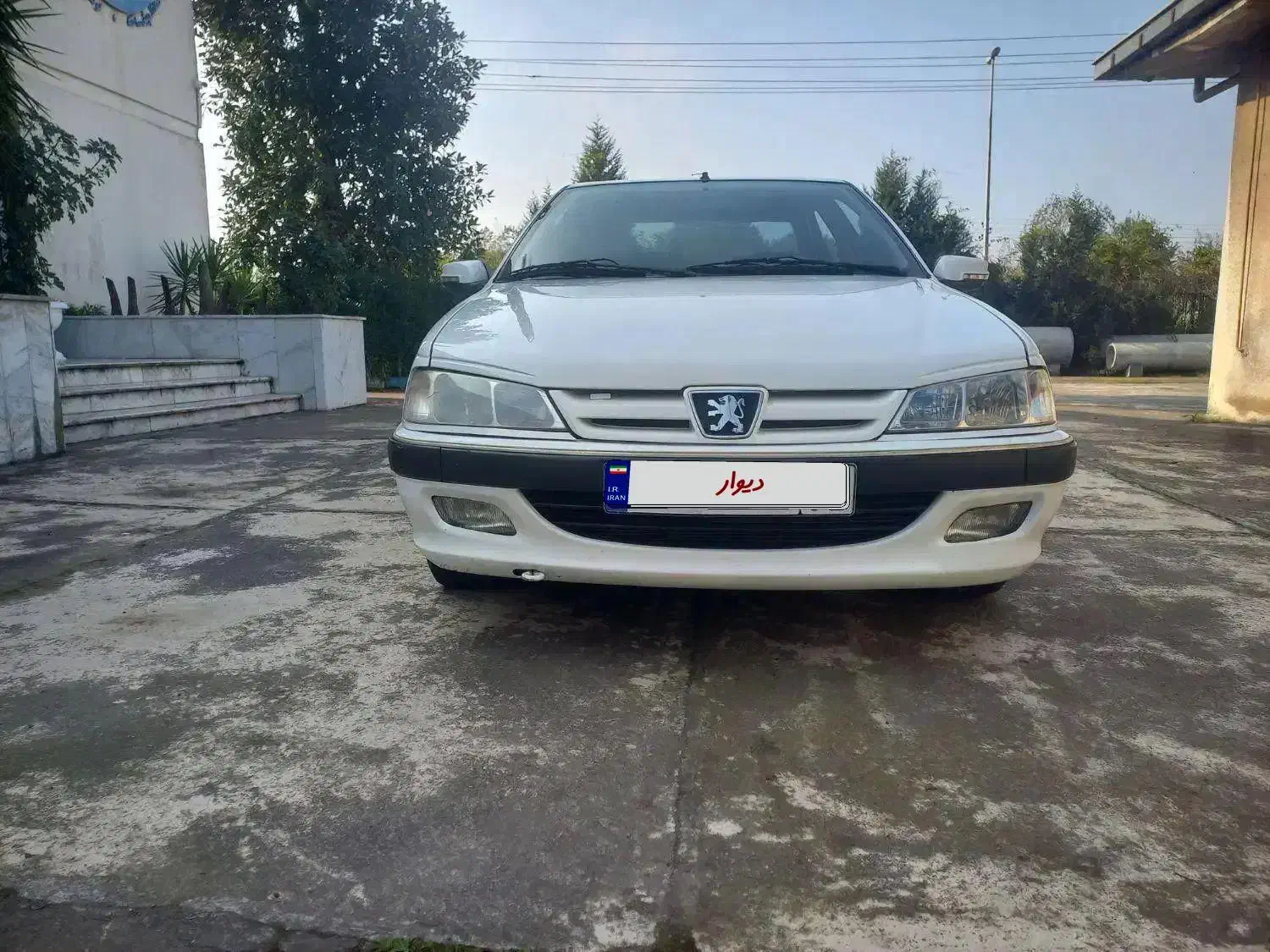 پژو پارس سال مدل ۹۳|خودرو سواری و وانت|رشت, نیروی دریایی|دیوار