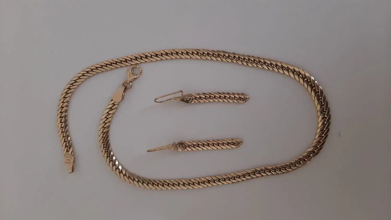 گردنبند و گوشواره طلا|جواهرات|بیرجند, |دیوار