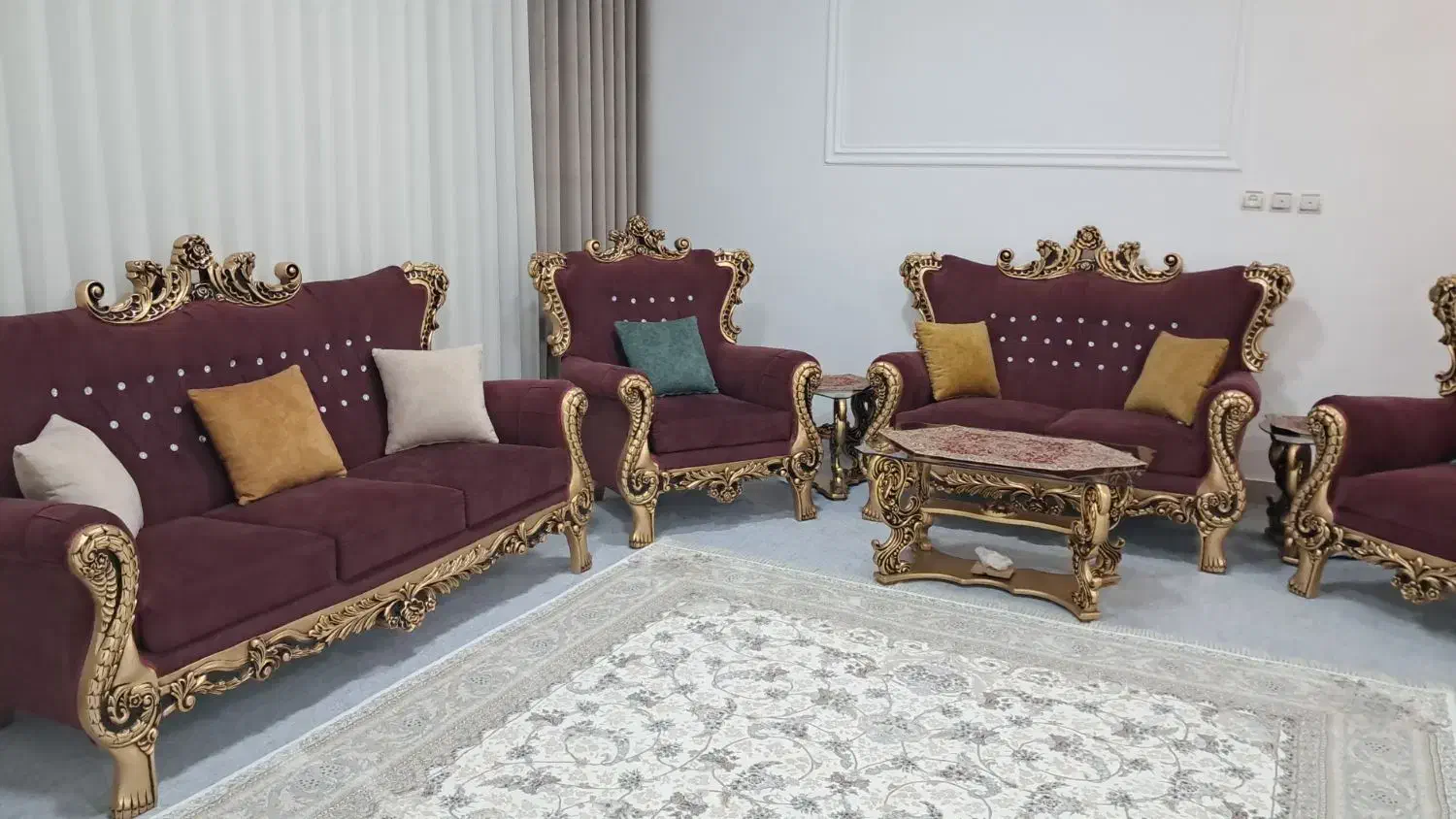 فروش مبل ومیز ناهار خوری|مبلمان خانگی و میز عسلی|نطنز, |دیوار