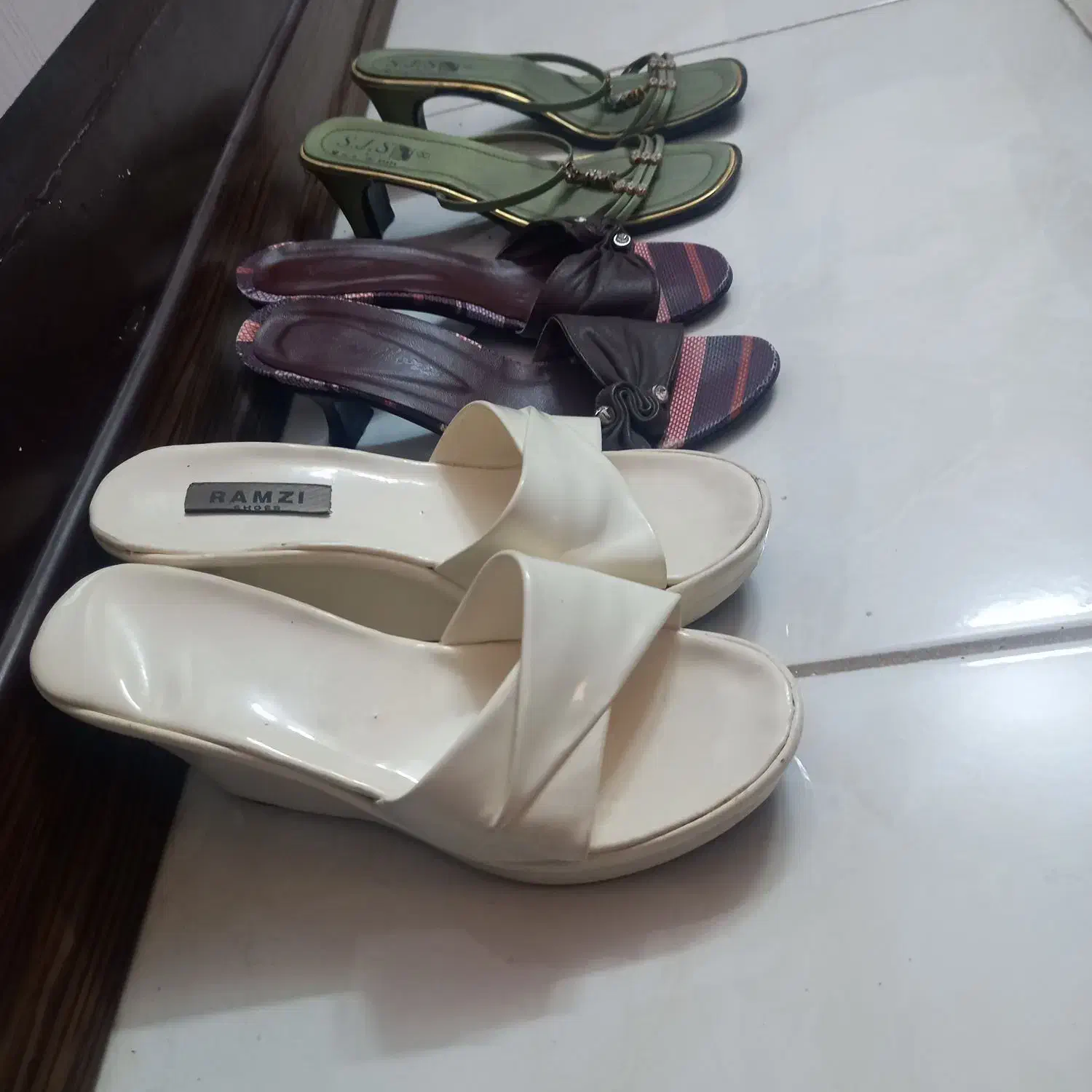 دمپایی دخترانه و زنانه مجلسی|کیف، کفش، کمربند|قم, سعادتی|دیوار