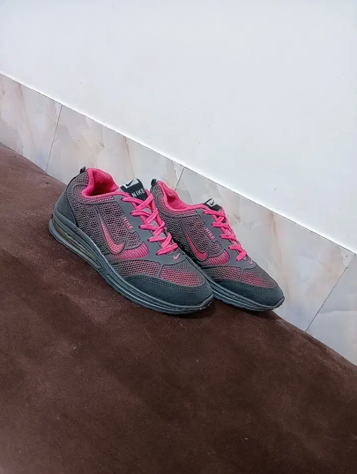 کفش خارجی|کیف، کفش، کمربند|سبزوار, سیادتی|دیوار