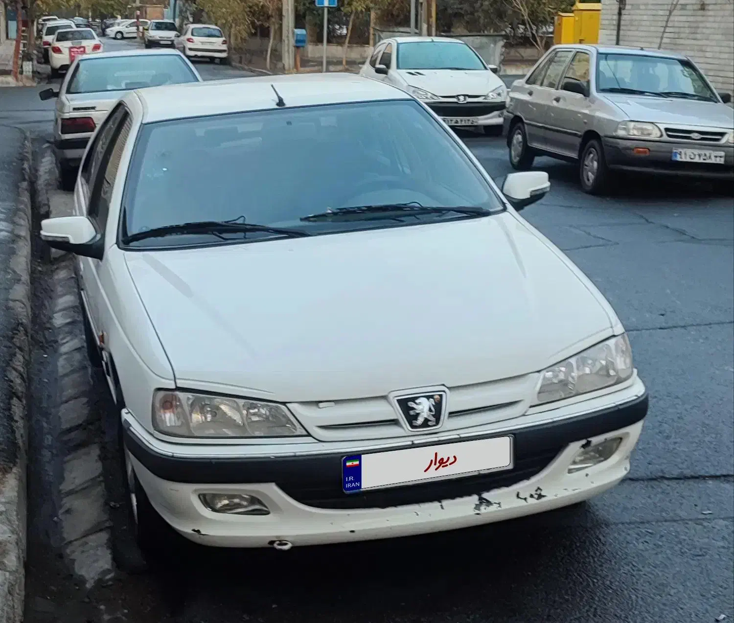 پژو پارس مدل ۹۳ ux7|خودرو سواری و وانت|قم, زنبیل آباد|دیوار