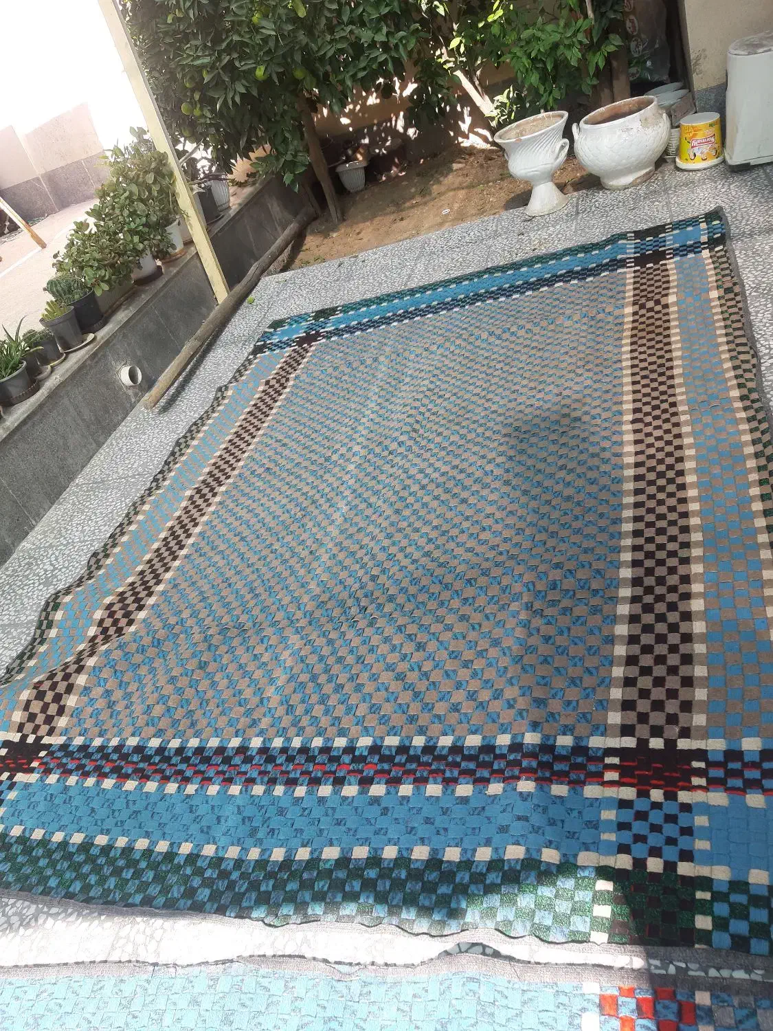 روفرشی ۶ متری دو عدد فرش قدیمی|روفرشی|شیراز, عادل آباد|دیوار