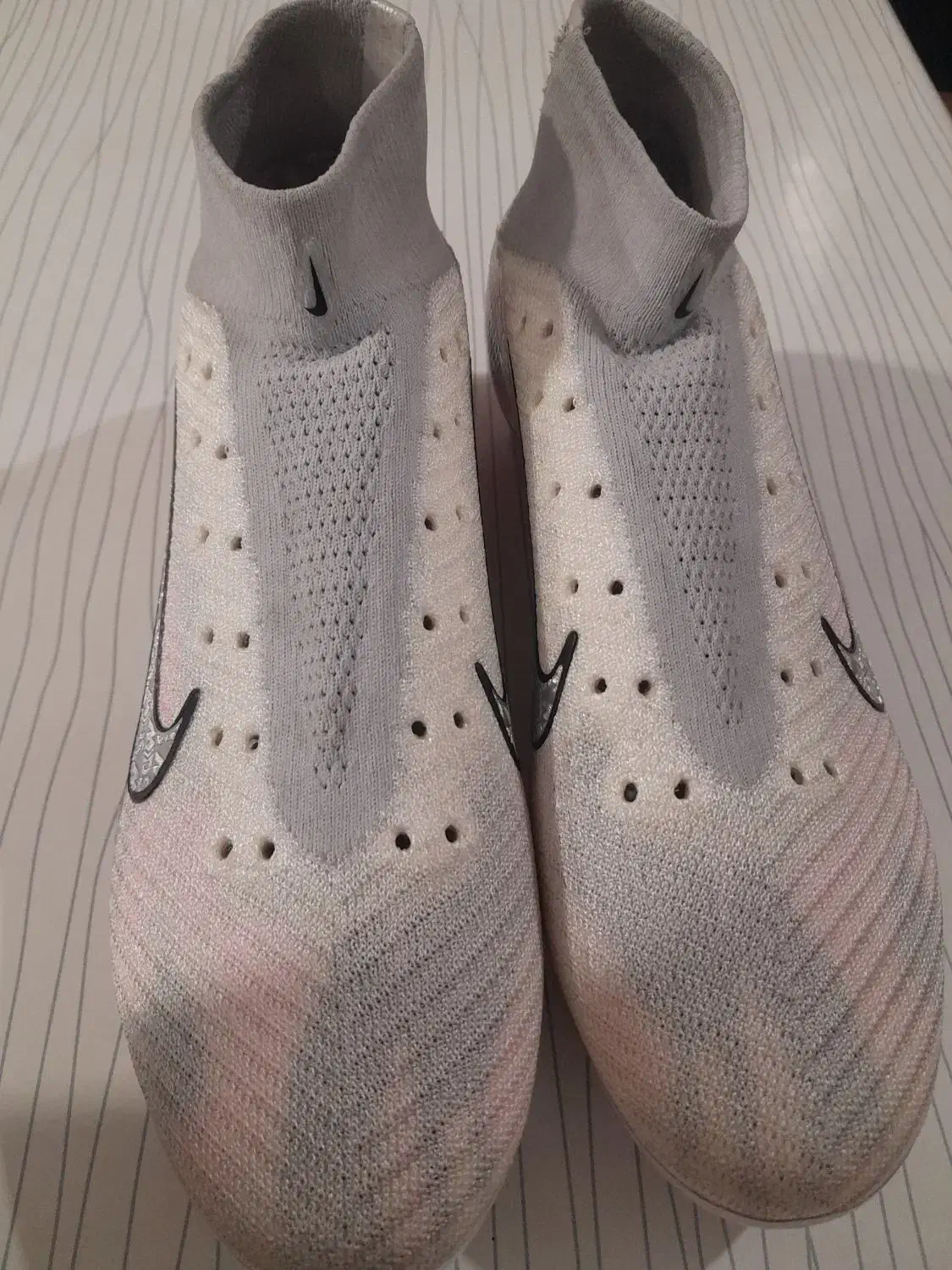 استوک نایک ارزوم|تجهیزات ورزشی|رشت, گیل|دیوار