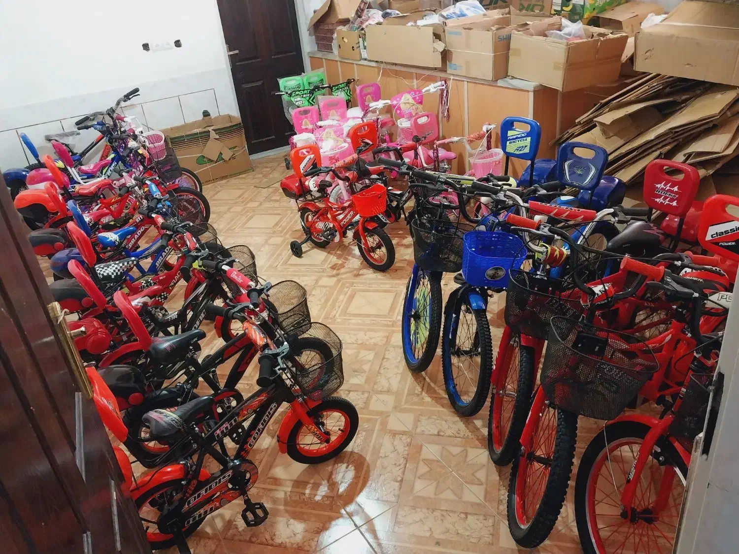 دوچرخه سایز۱۲،۱۶،۲۰نو و پا به نو دخترانه وپسرانه|دوچرخه، اسکیت، اسکوتر|اصفهان, باغ فدک|دیوار