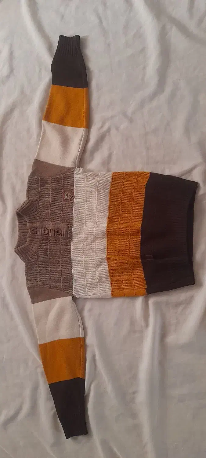 عکس|کفش و لباس بچه|اردبیل, |دیوار