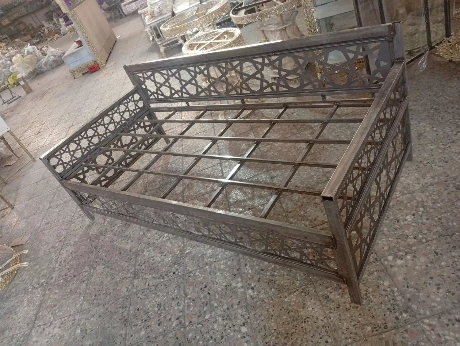 مبل|مبلمان خانگی و میز عسلی|نجف‌آباد, ویلاشهر|دیوار