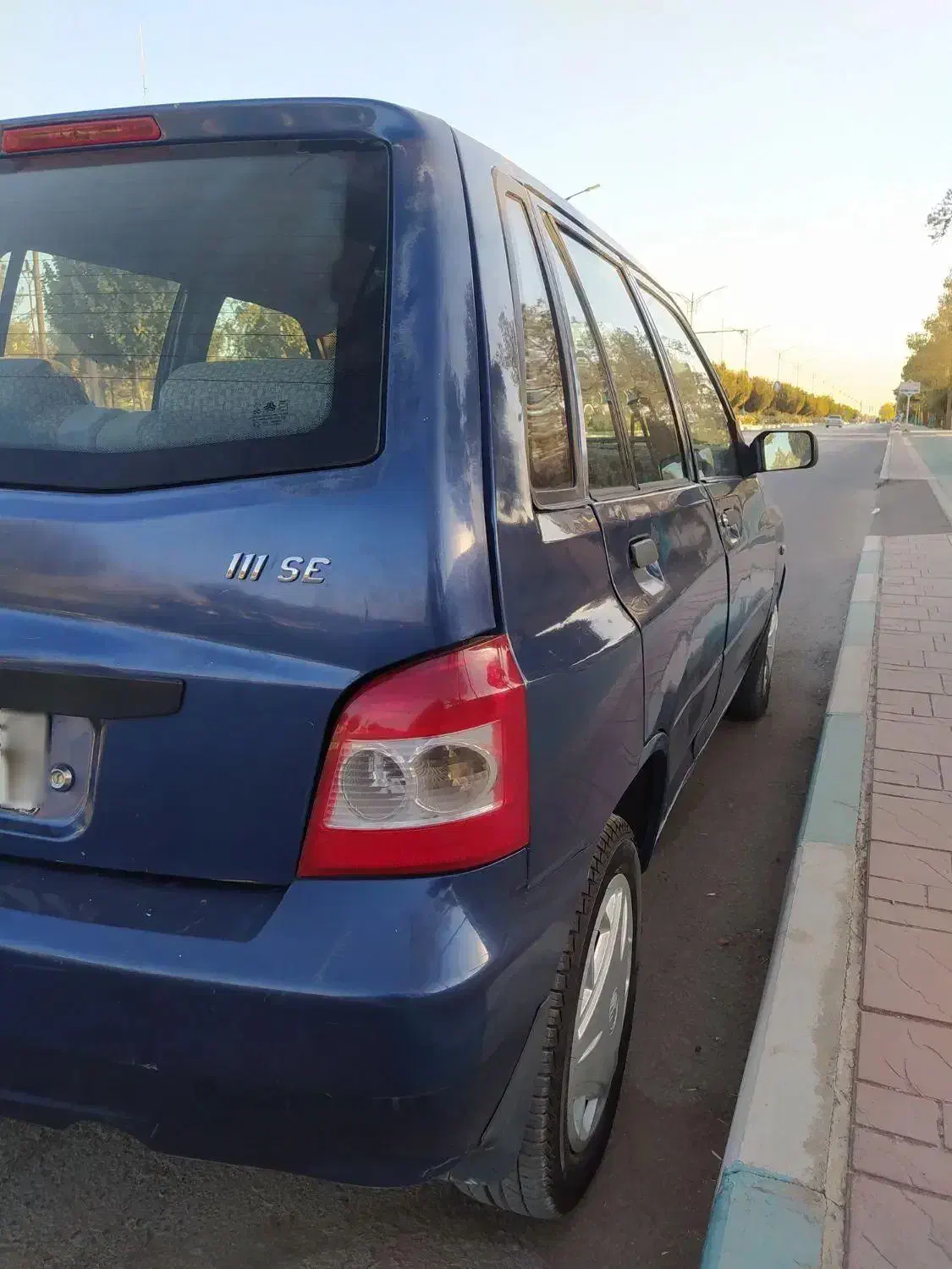 111مدل 90هیدرولیک|خودرو سواری و وانت|اردکان, |دیوار