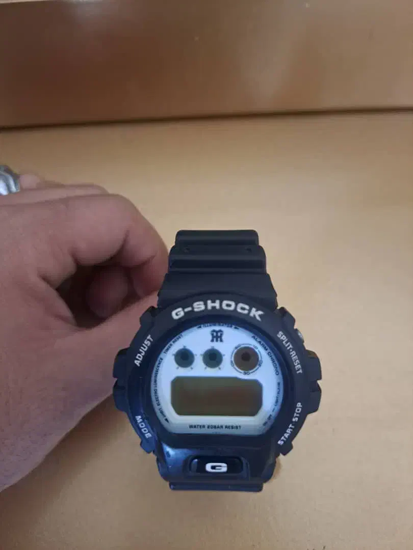 ساعت جی شاک DW-6900|ساعت|اندیشه, اندیشه فاز ۵|دیوار