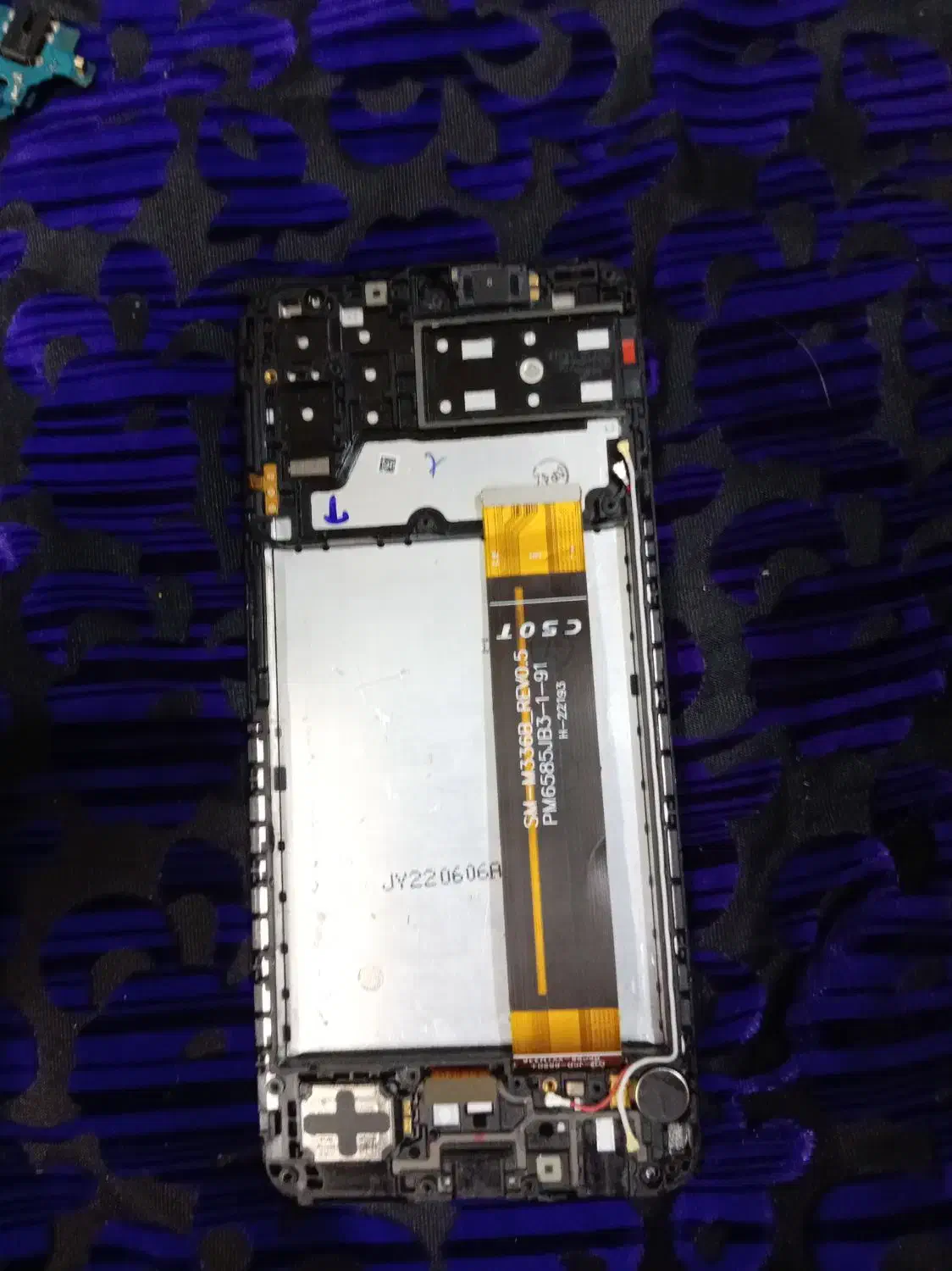 تاچ ال سی دی سامسونگ a13نو بردشارژ a13باطری ایفن s|لوازم جانبی موبایل و تبلت|اصفهان, فردوان|دیوار