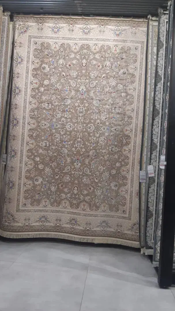 فرش ۹ متری گیلدا گردویی|فرش|سرخرود, |دیوار