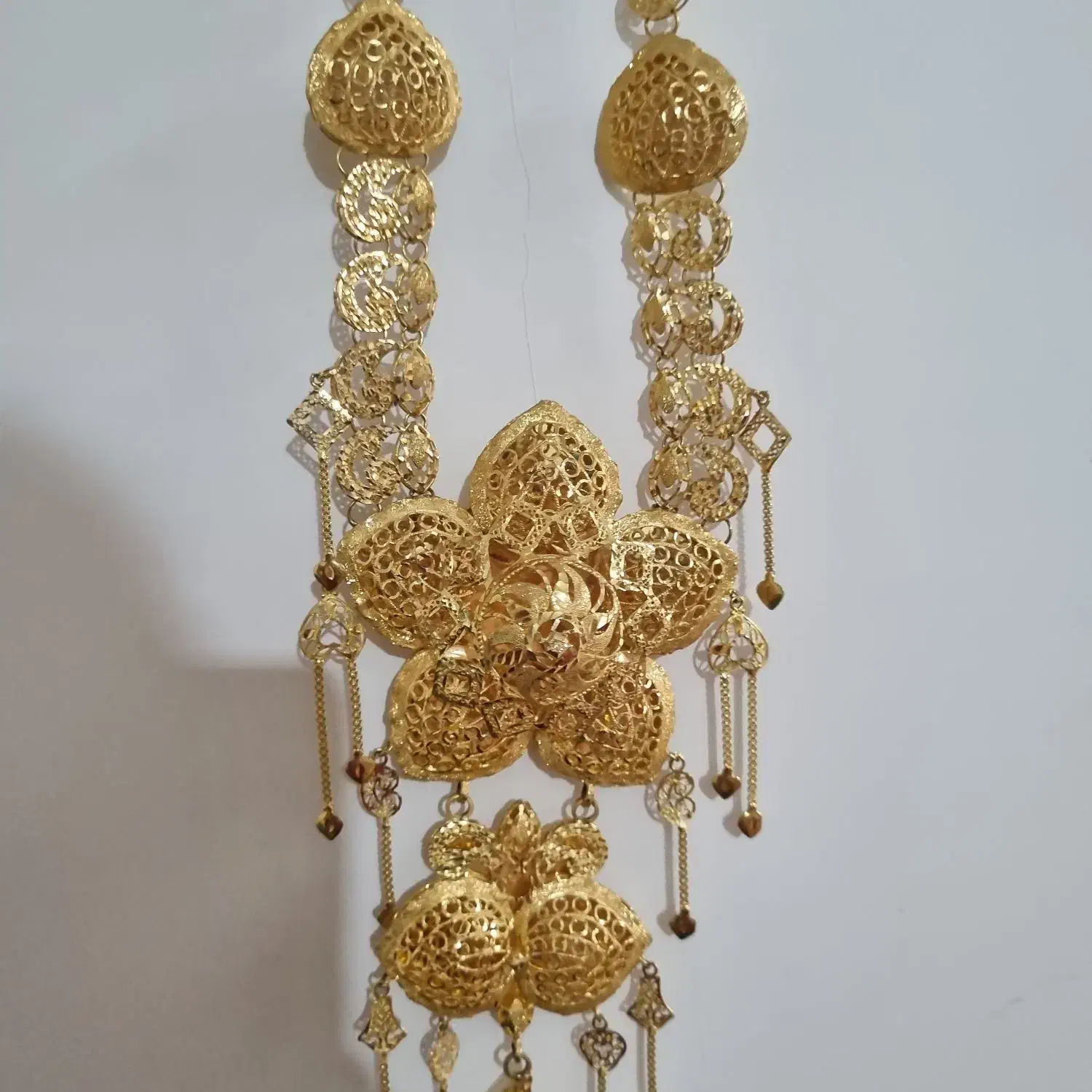 گردن بند و سینه ریز طلا|جواهرات|نورآباد ممسنی, |دیوار