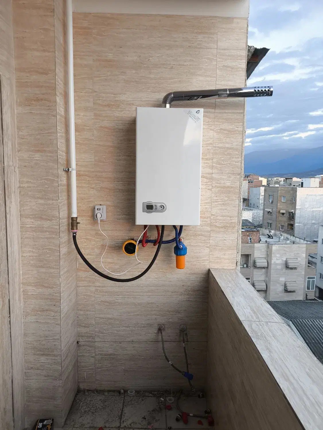 نصب رادیاتور و پکیج و اسپیلت|خدمات پیشه و مهارت|گرگان, |دیوار