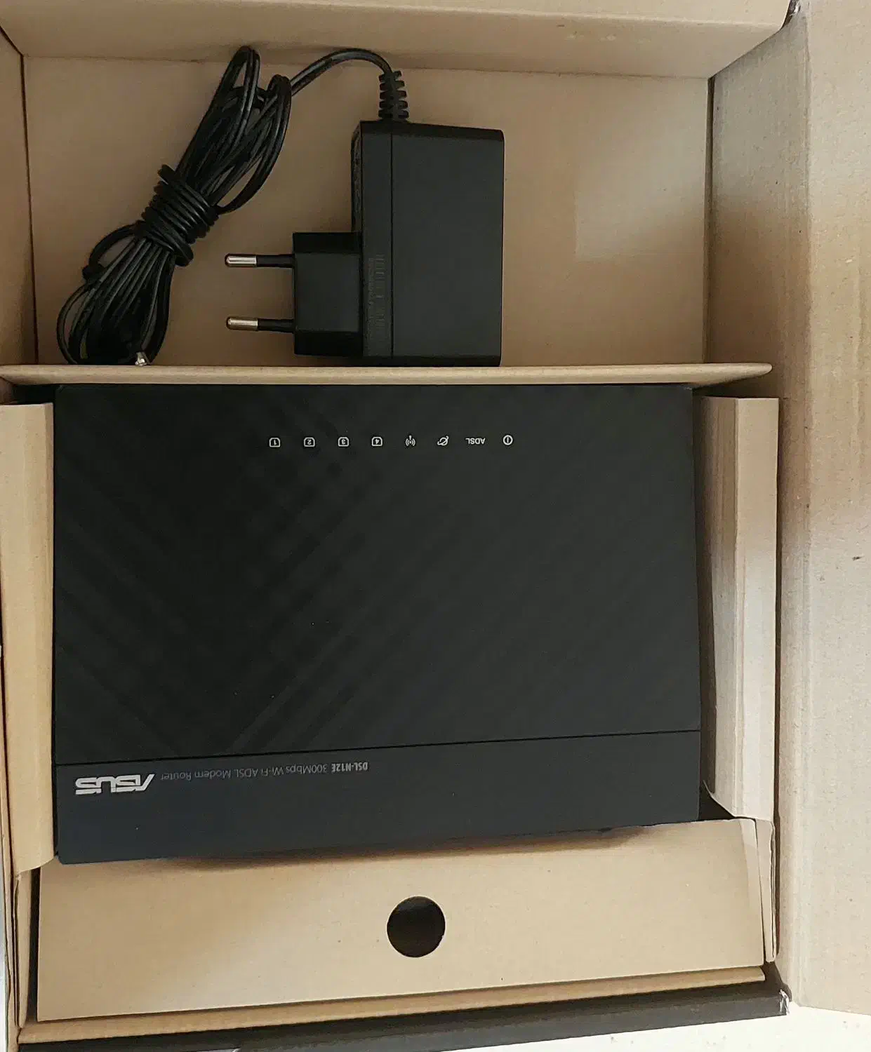 مودم ASUS سعادت آباد|مودم و تجهیزات شبکه|تهران, آسمان|دیوار