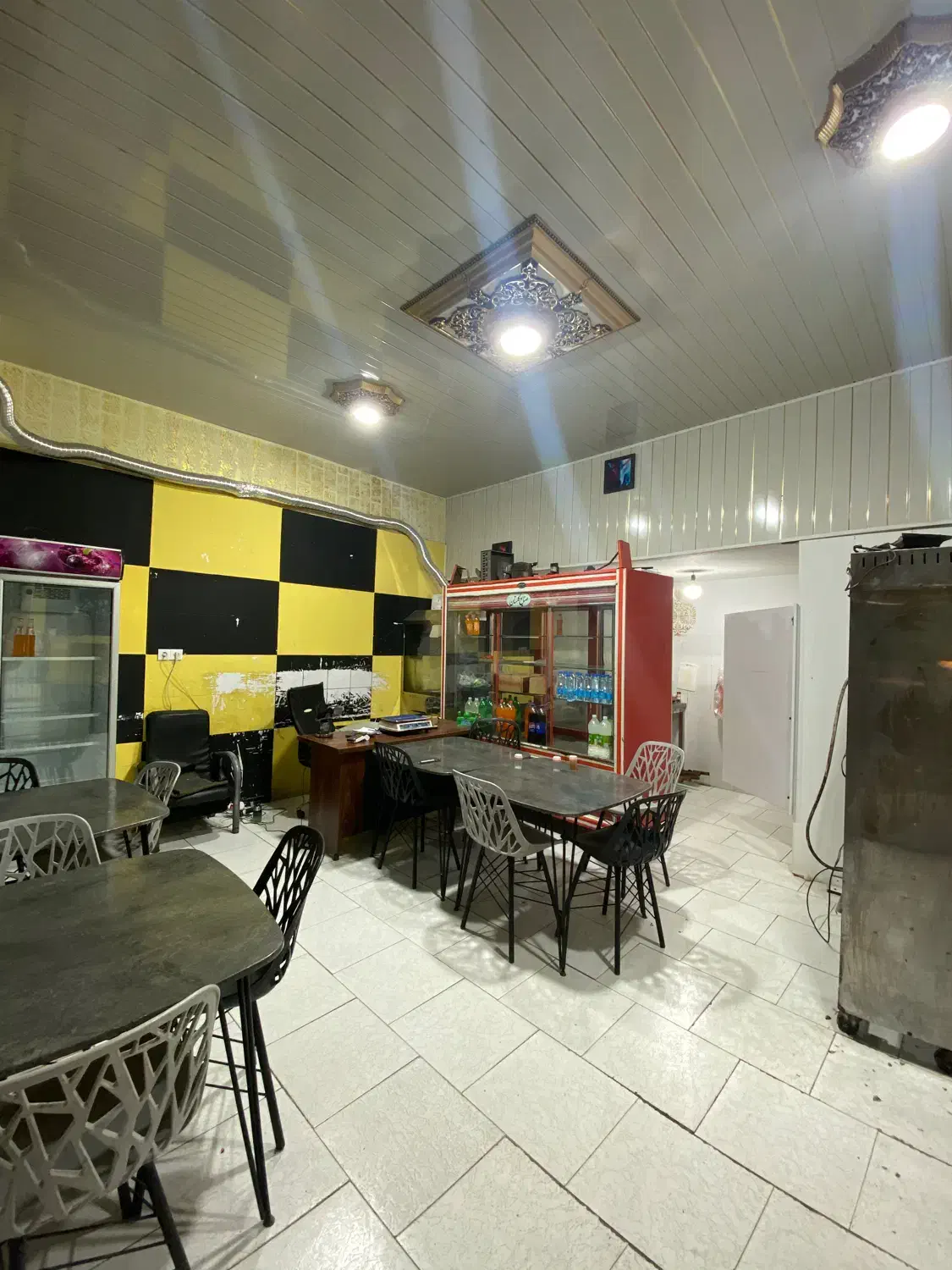 واگذاری مغازه بهترین موقعیت بلوار قدس|اجارهٔ مغازه و غرفه|چابهار, |دیوار