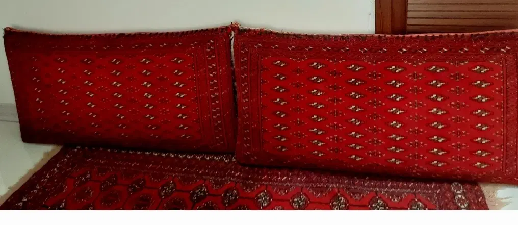 پشتی قالیچه ای|پشتی|تهران, درب دوم|دیوار
