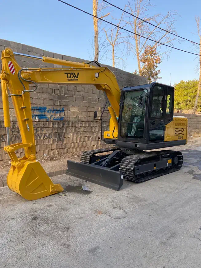 مینی بیل80دلتا با پیکوراجاره ای|خدمات پیشه و مهارت|سپیدان, |دیوار