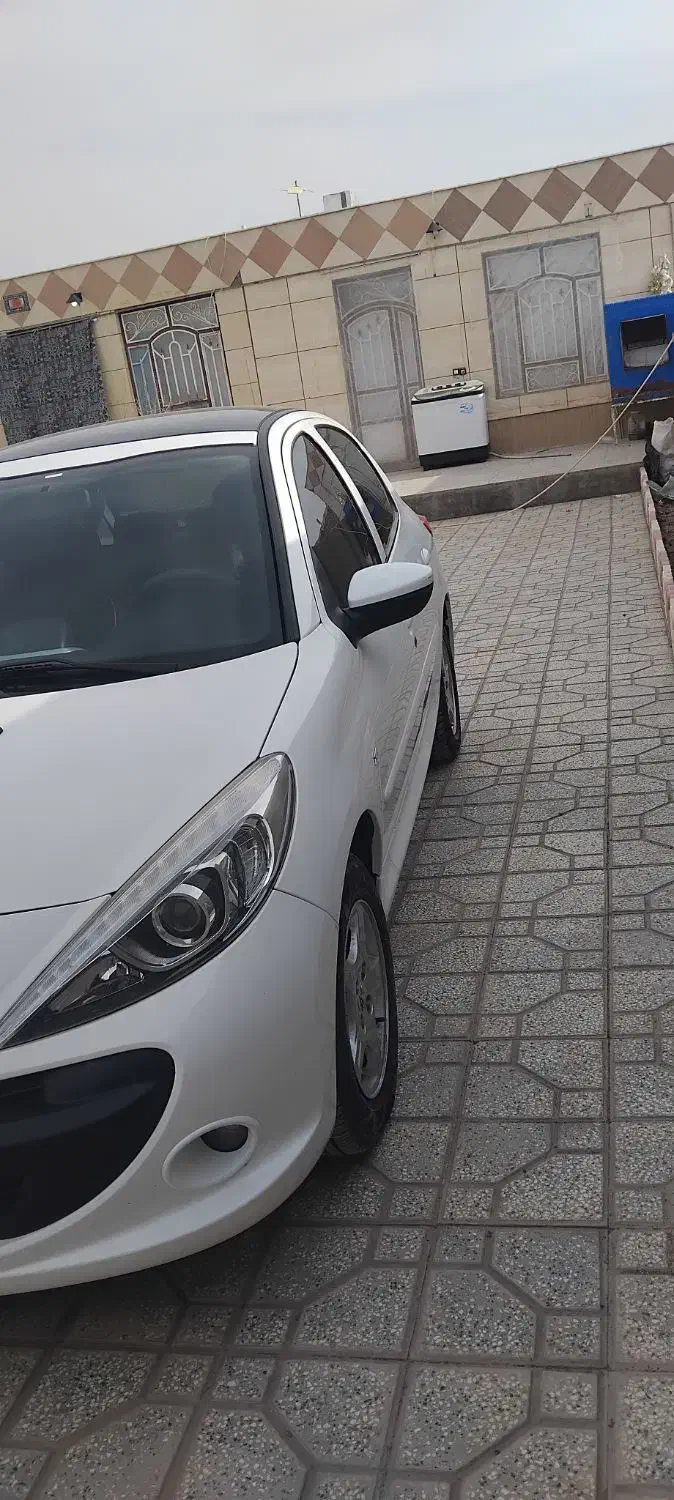 فروش۲۰۷i-1402|خودرو سواری و وانت|تربت‌حیدریه, آسایش|دیوار