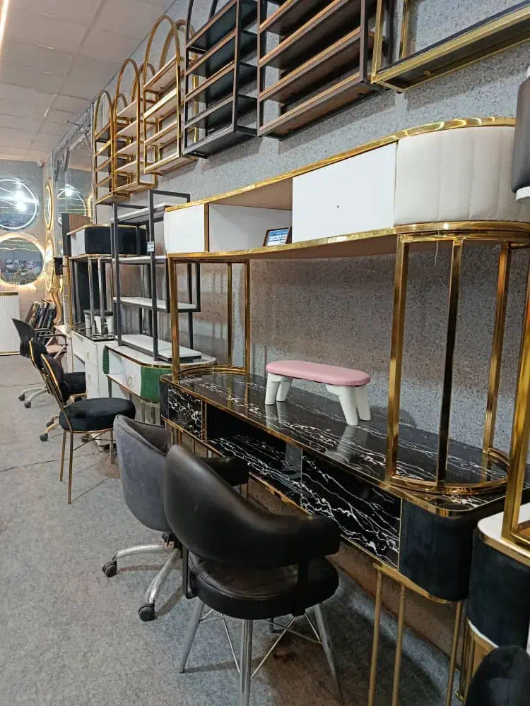 ترولی سه کشو دو رنگ مشکی|آرایشگاه و سالن‌های زیبایی|یزد, |دیوار