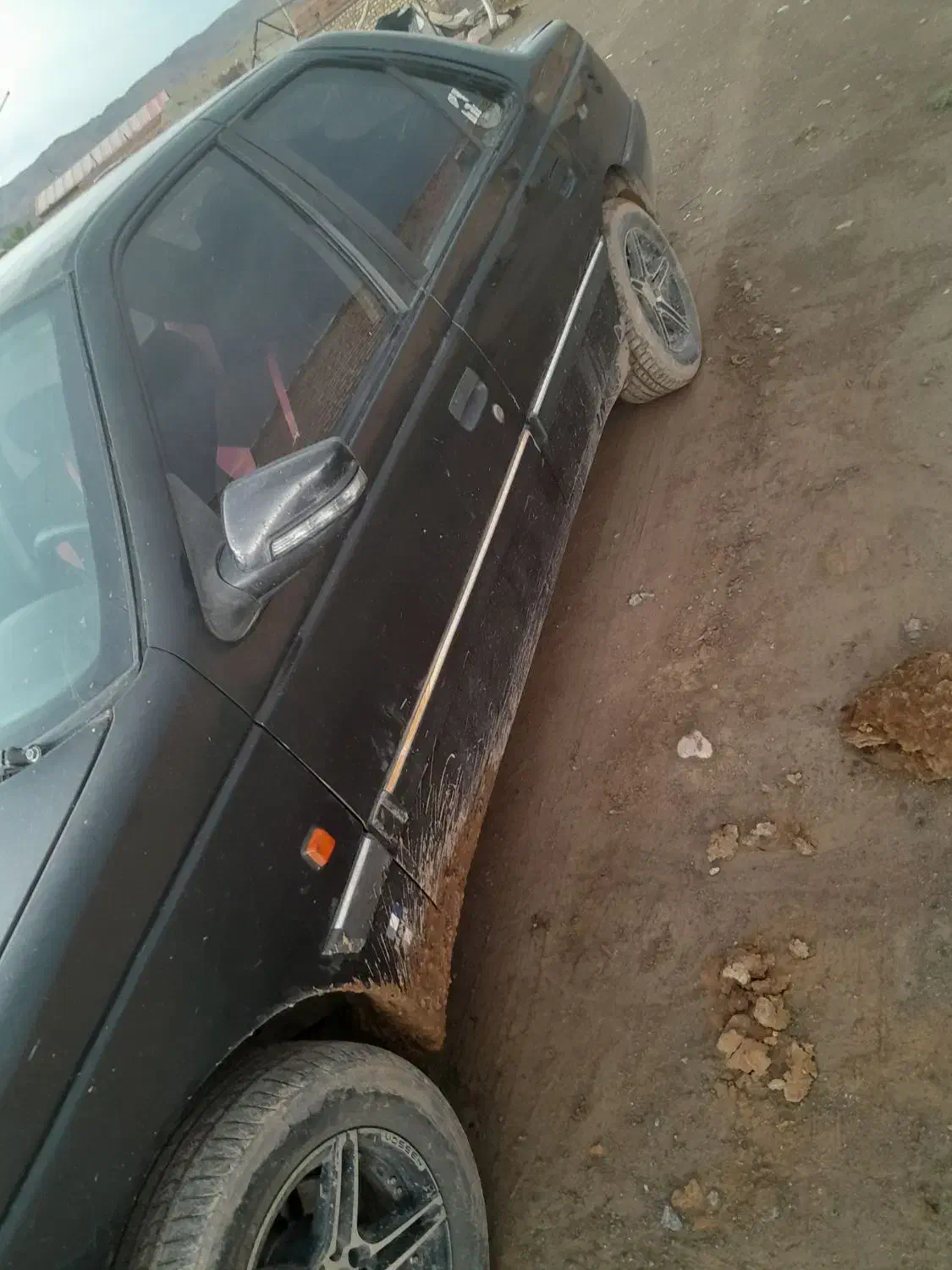 پژو ۴۰۵ مدل ۸۱ ۲۰۰۰|خودرو سواری و وانت|میانه, |دیوار