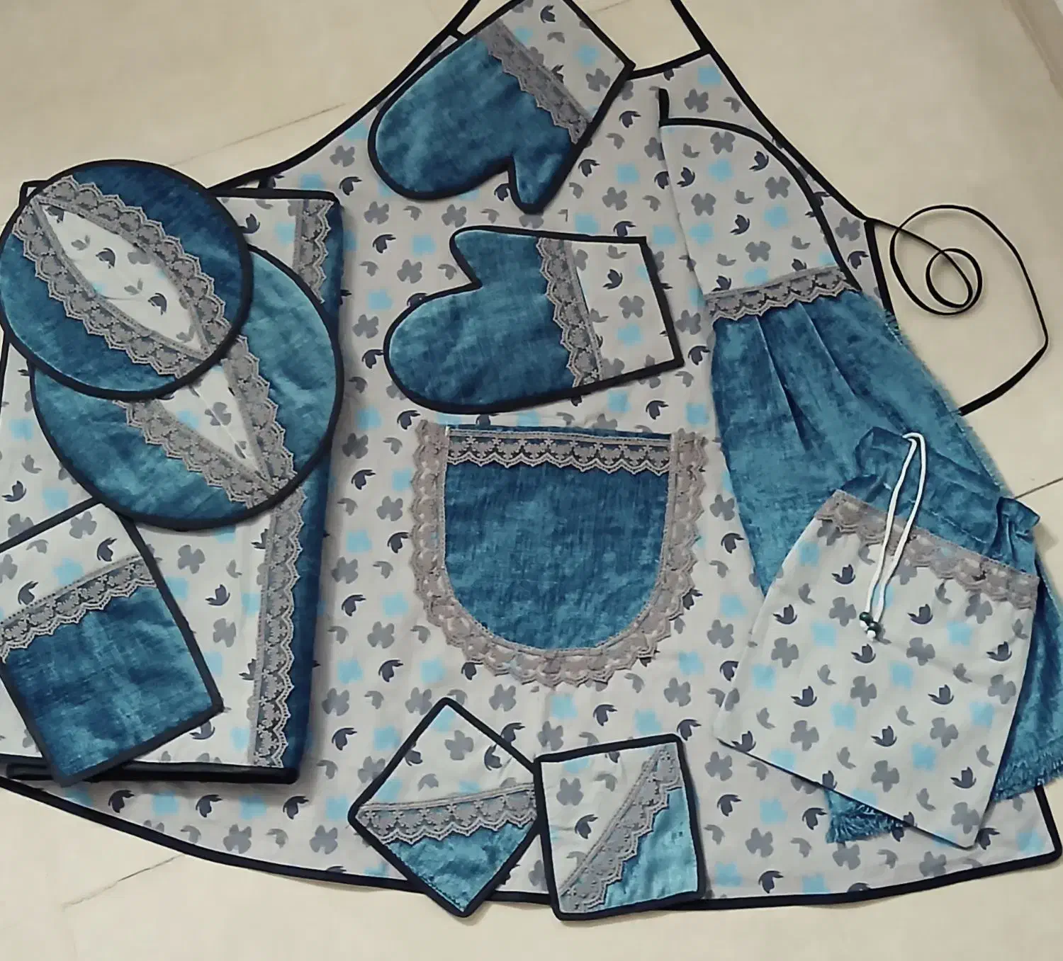 سرویس اشپزخانه|سفره، حوله، دستمال آشپزخانه|بیرجند, |دیوار