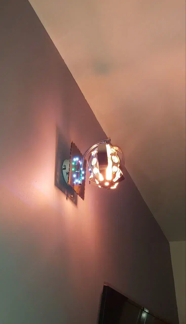 لوستر دیوار کوب سالم و تمیز|لوستر و چراغ آویز|فردیس, فرامرزیه|دیوار