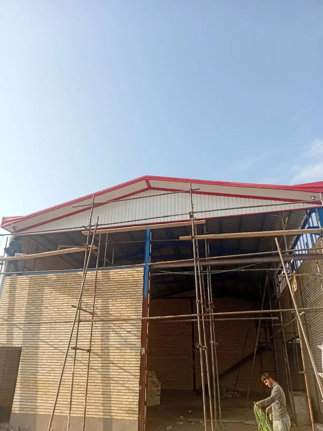 نصب شیروانی .سوله..بااکیپ مجرب با سابقه دو دهه|خدمات پیشه و مهارت|تبریز, |دیوار