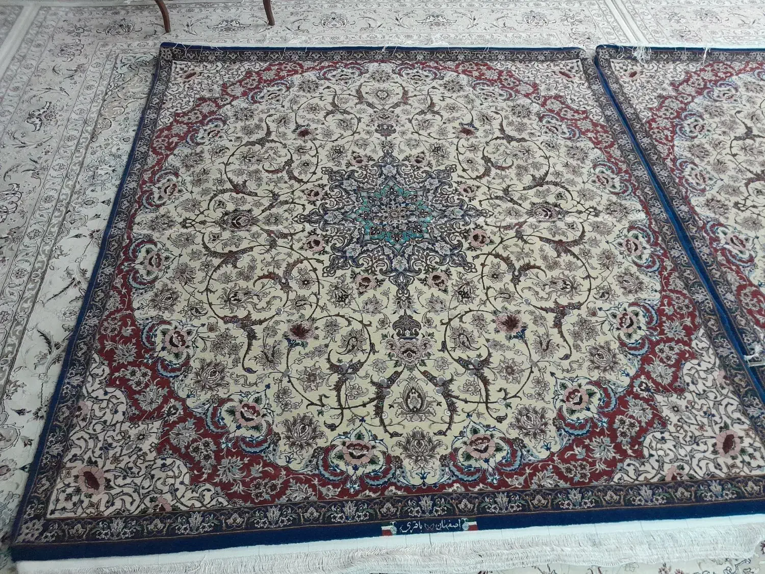 فرش دستباف  نقشه اصفهانی بافت اصفهان|فرش|اصفهان, جلالیه|دیوار