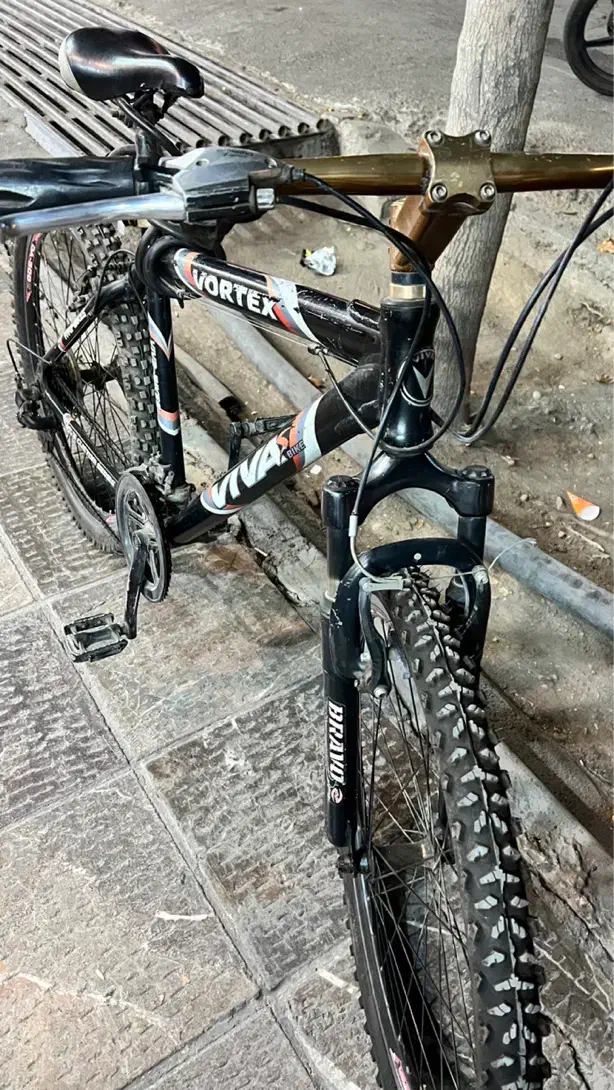 ۲۶ ویوا تایوانی تنه المینیوم|دوچرخه، اسکیت، اسکوتر|اصفهان, احمدآباد|دیوار