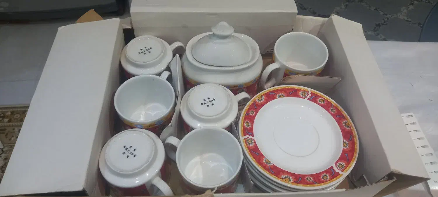 ست فنجان ونلبکی با قندان|ظروف سرو و پذیرایی|رشت, معلولین|دیوار