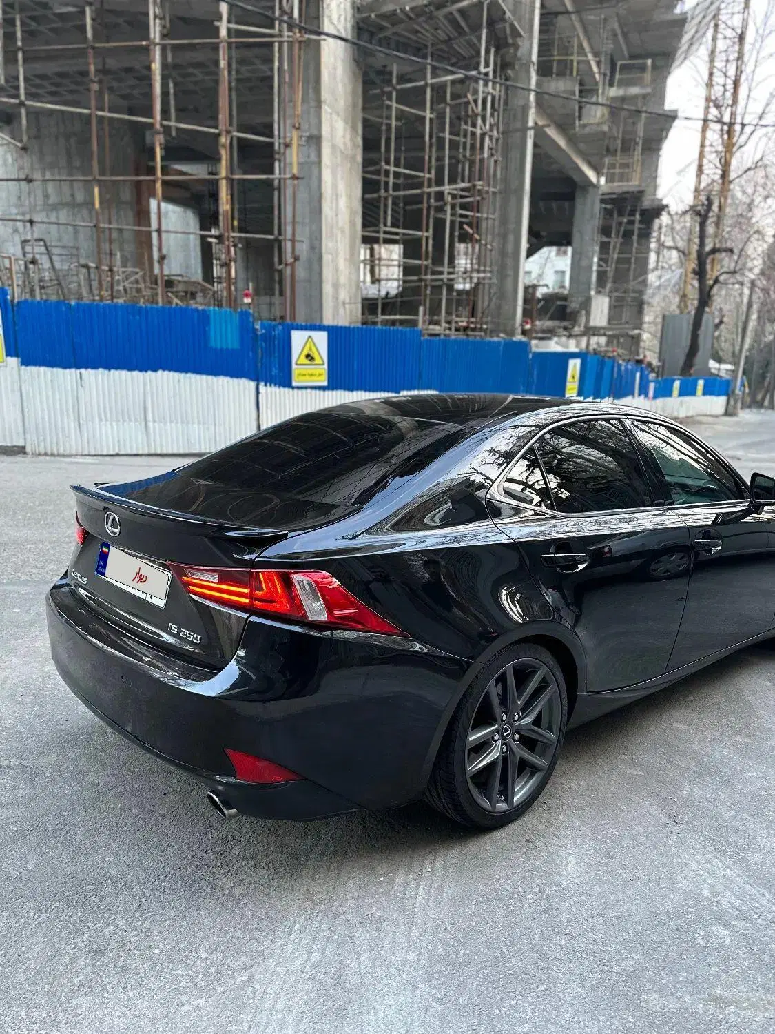 Is 250 fs|خودرو سواری و وانت|تهران, نیاوران|دیوار