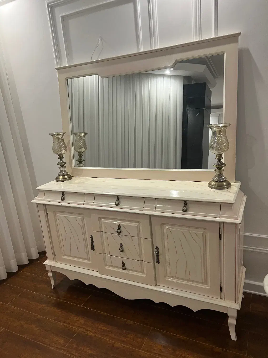 آینه کنسول|بوفه، ویترین، کنسول|مشهد, رضاشهر|دیوار